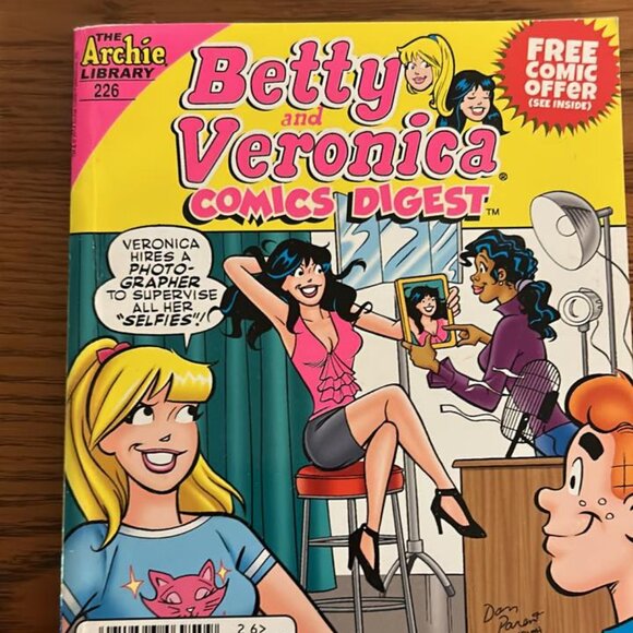 The Archie Library: #226. Betty and Veronica  COMICS DIGEST 2014 - Picture 1 of 4